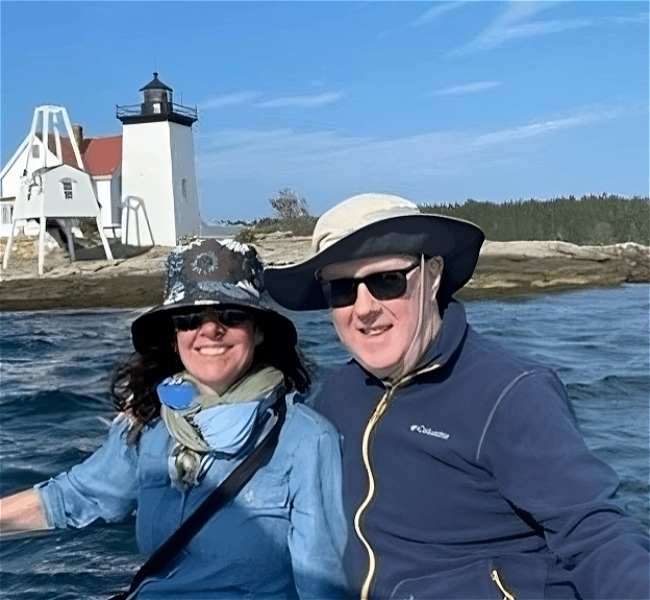 Lighthouse and Marine Life Tour